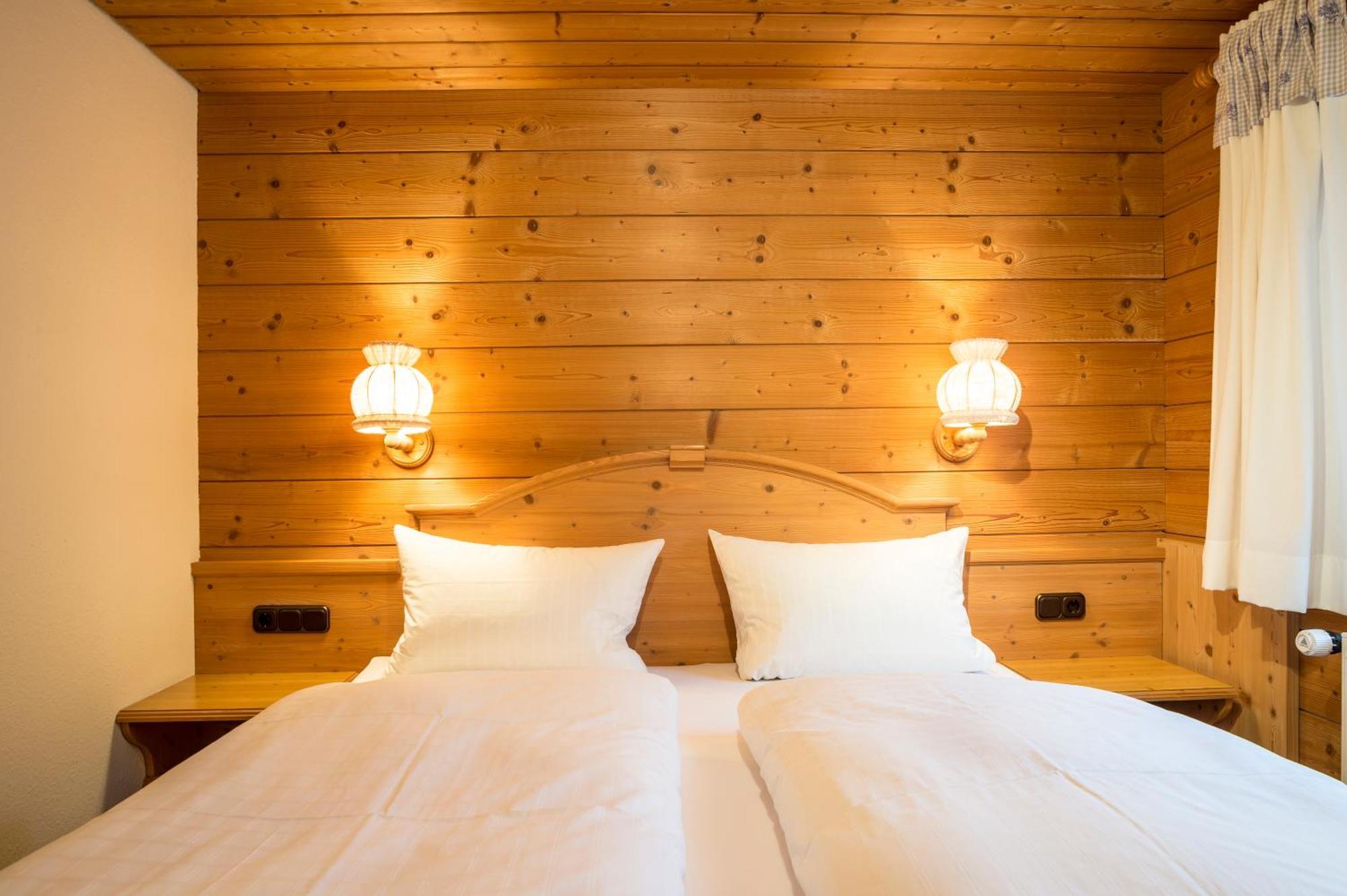 Gaestehaus Tannegg Mittelberg Room photo