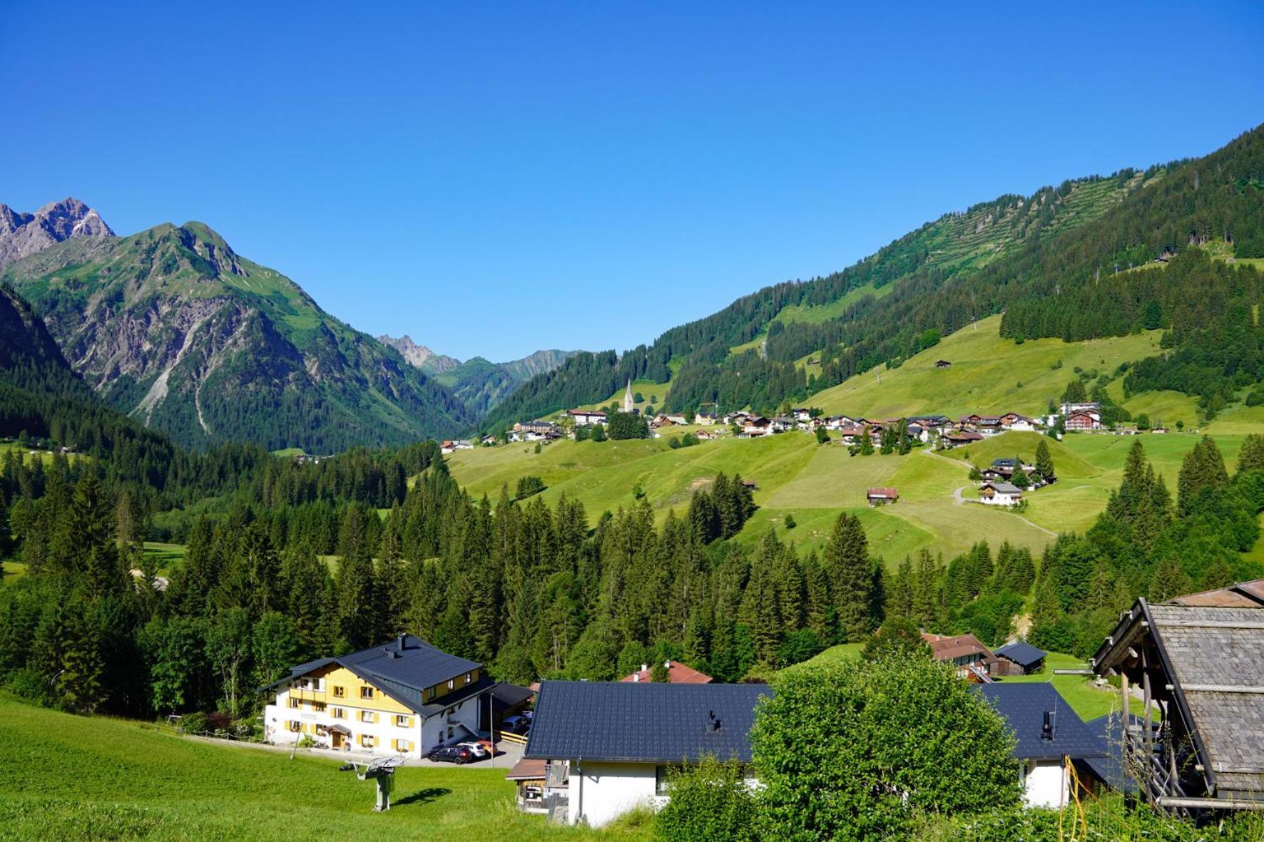 Gaestehaus Tannegg Mittelberg Exterior photo